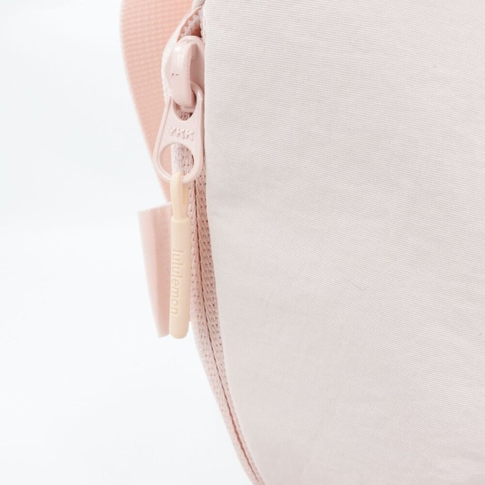 NWT - Lululemon Curved Crossbody 3L Pink OS - Picture 13 of 14